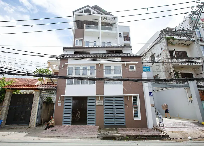 Sunflower Boutique Studio Apartment